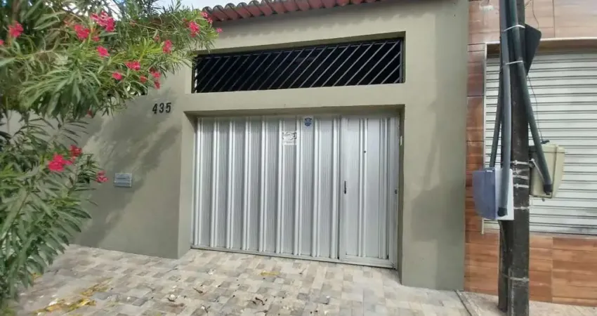 Casa com 2 quartos para alugar na Rua João Gentil, 435, Benfica, Fortaleza