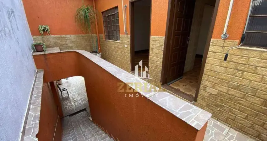 Sobrado com 3 dormitórios à venda, 164 m² por R$ 850.000,00 - Olímpico - São Caetano do Sul/SP