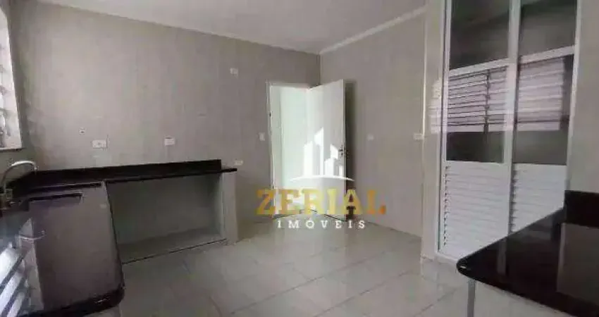 Sobrado com 3 dormitórios à venda, 168 m² por R$ 910.000,00 - Olímpico - São Caetano do Sul/SP
