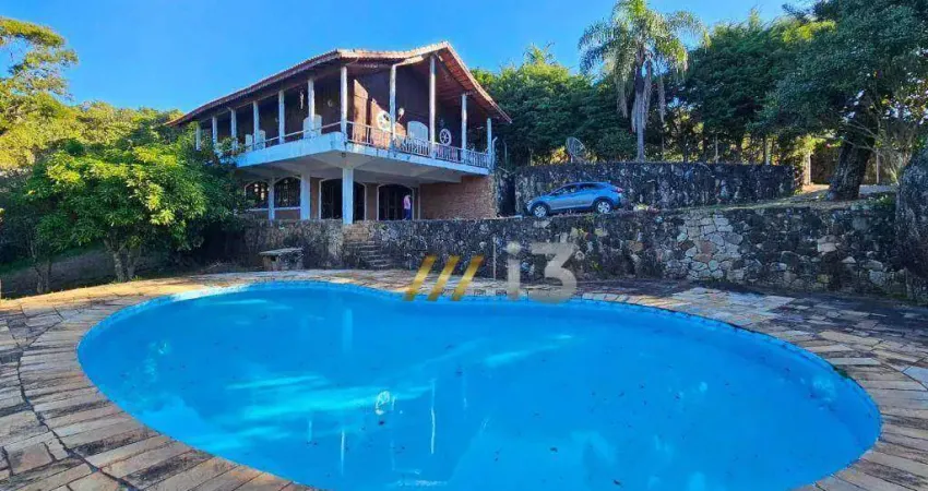 Chácara com 4 dormitórios à venda, 1800 m² por R$ 849.000,00 - Condomínio Clube da Montanha - Atibaia/SP