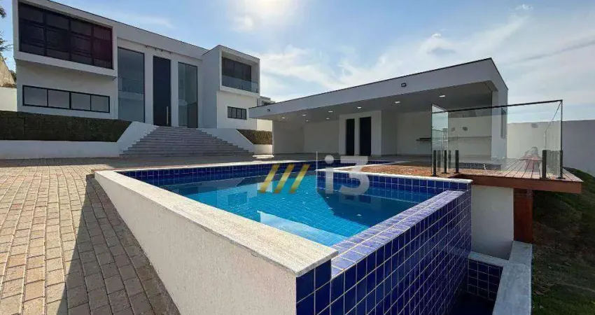Casa com 3 dormitórios à venda, 240 m² por R$ 2.500.000,00 - Condomínio Shambala III - Atibaia/SP