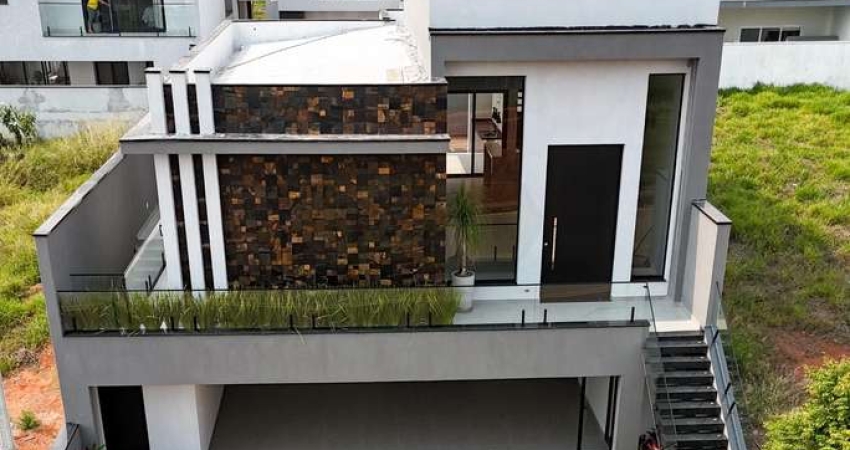 Casa 03 Dorm. em Nova Caieiras  -  Caieiras