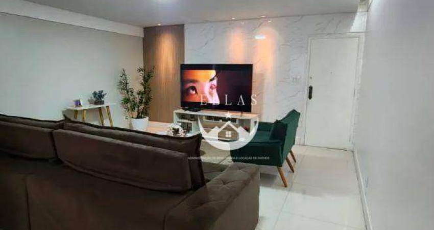 ESPAÇOSO, ELEGANTE E A 1 QUADRA DA PRAIA!