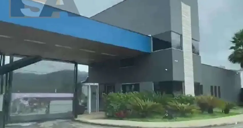 Casa à venda na Estr. do Beija Flor, 415, Botujuru, Mogi das Cruzes
