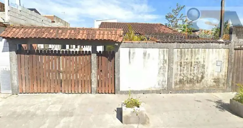 Casa com 2 quartos à venda na Rua José Bestilleiro Lopez, 285, Nova Mirim, Praia Grande