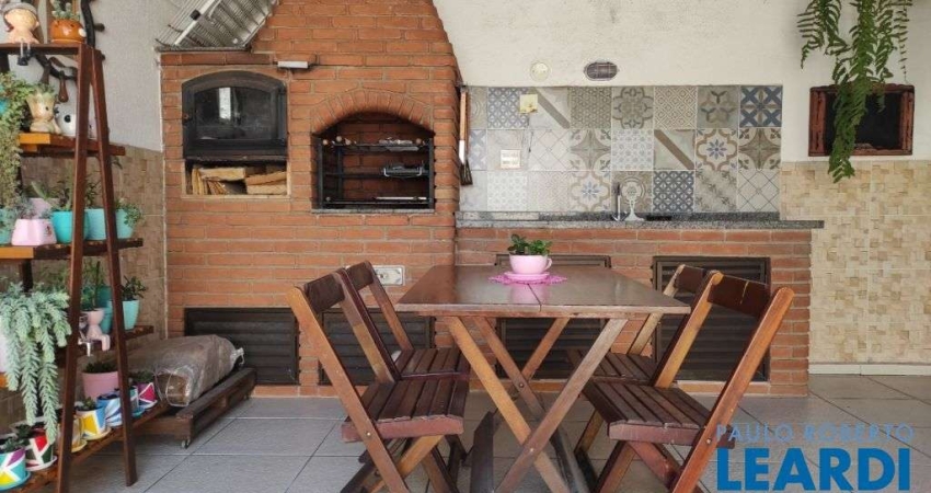 CASA EM CONDOMÍNIO - GRANJA VIANA - SP