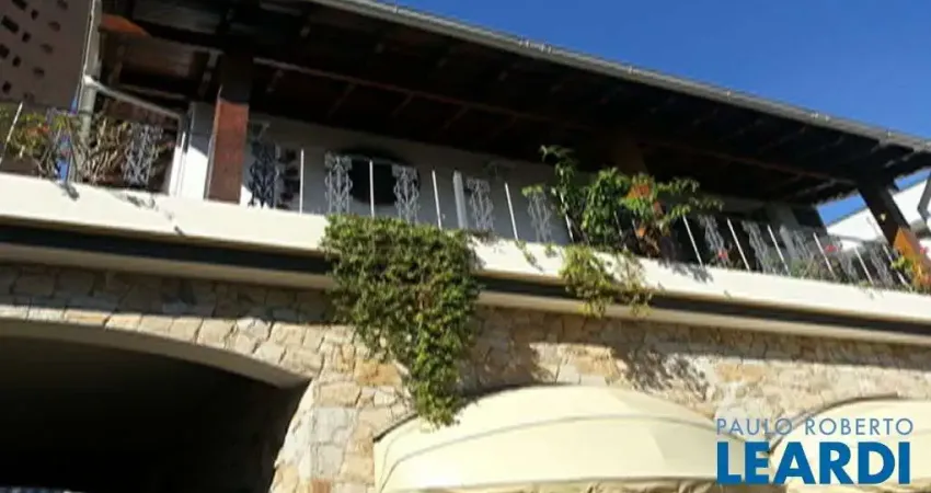 Casa com 4 quartos à venda na Vila Campesina, Osasco 