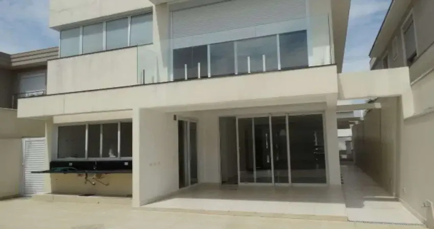 CASA EM CONDOMÍNIO - UMUARAMA - SP