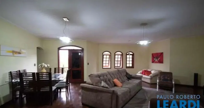 Casa com 5 quartos à venda no Parque dos Príncipes, São Paulo 