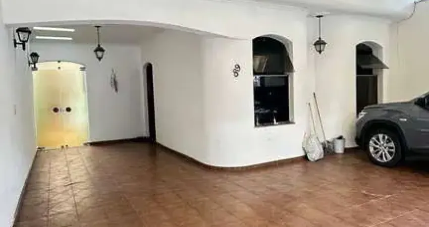 Casa comercial à venda na Rua Iacri, 89, Vila Carrão, São Paulo