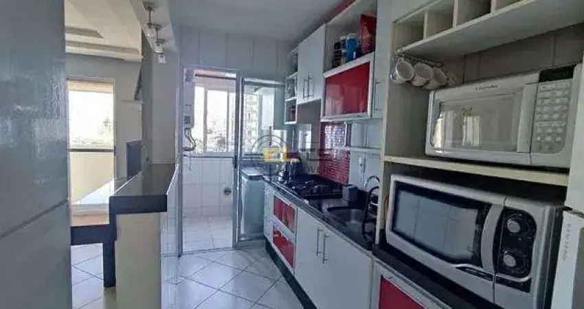 Lindo Apartamento SEMI MOBILIADO, de 2 dormitórios (com suíte), sacada com churrasqueira em Barreir