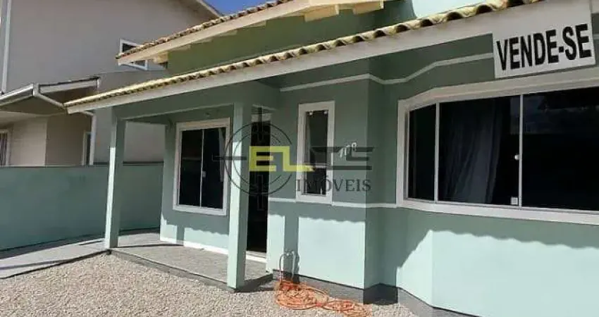 Casa com 3 quartos à venda na Rua das Carambolas, 100, Madri, Palhoça