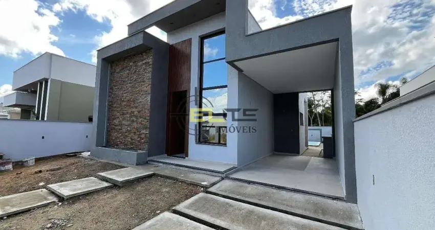 Linda casa, acabamento alto padrão, com 3 dormitórios e área gourmet com piscina no vale verde/palh