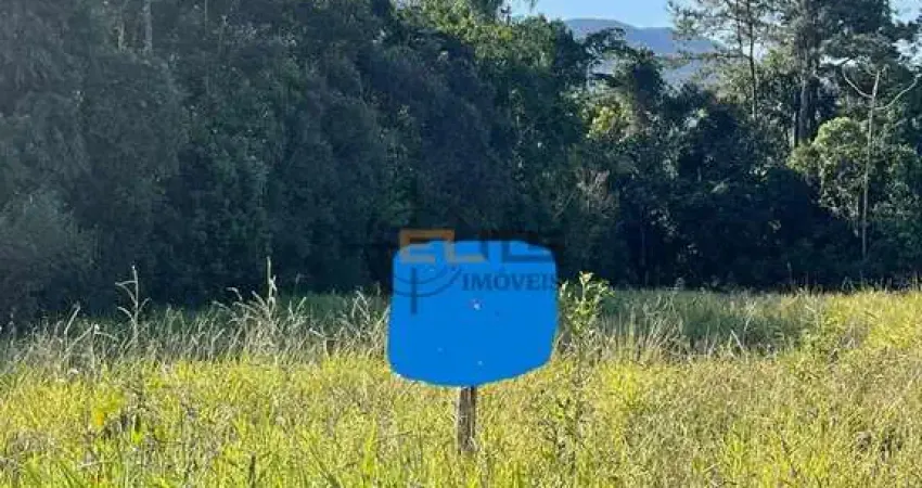 Terreno à venda na Rua Falcão, 1, Forquilhas, São José