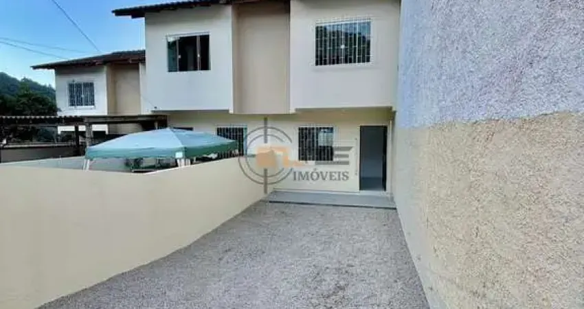 Casa com 2 quartos à venda na Rua Acelino Pereira, 100, Potecas, São José