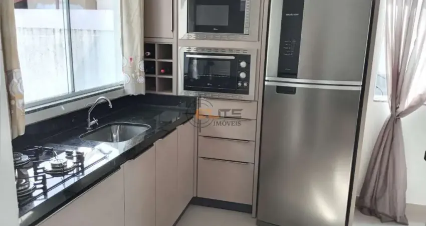 Casa com 2 quartos à venda na Rua Adelsio Cavalheiro, 15, Bela Vista, Palhoça