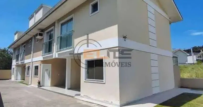 Casa com 3 quartos à venda na Rua Marcelo Tadeu Morona, 10, Forquilhas, São José