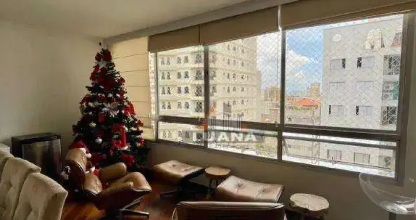 Excelente Apto com 4 Dorm, 1 Suite, 3 Vagas Garagem com 230m² no Miolo da Aclimação por um Excelente Preço
