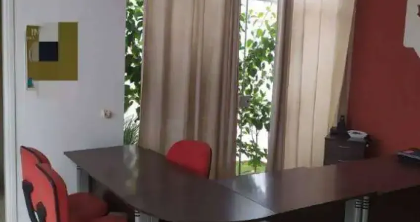 Casa Mobiliada Residencial ou Comercial á venda por R$ 750.000 - Jardim Paulistano - Sorocaba/SP Excelente Localização