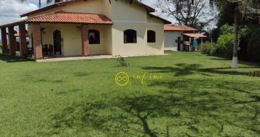Chácara de Condomínio com 5 dormitórios à venda, 10.000 m² por R$ 1.799.000 - Condomínio Fazenda Amadeus - Araçoiaba da Serra/SP
