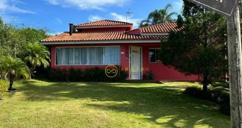 Casa Térrea de Condomínio com 3 dormitórios, sendo 1 suíte  à venda, 300 m² por R$ 1.500.000 - Condomínio Portal do Sabiá - Araçoiaba da Serra/SP