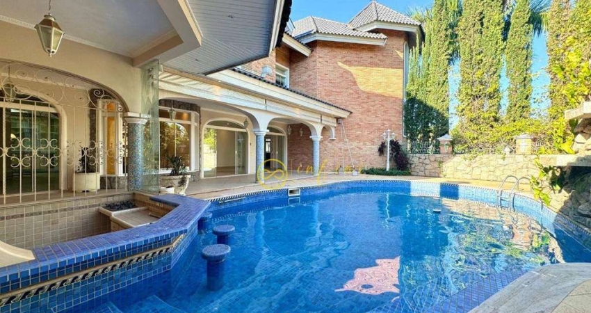 Casa de Esquina em Condomínio com 6 quartos, sendo 5 suítes à venda, 946 m² por R$ 4.000.000 - Condomínio Granja Olga III - Sorocaba/SP