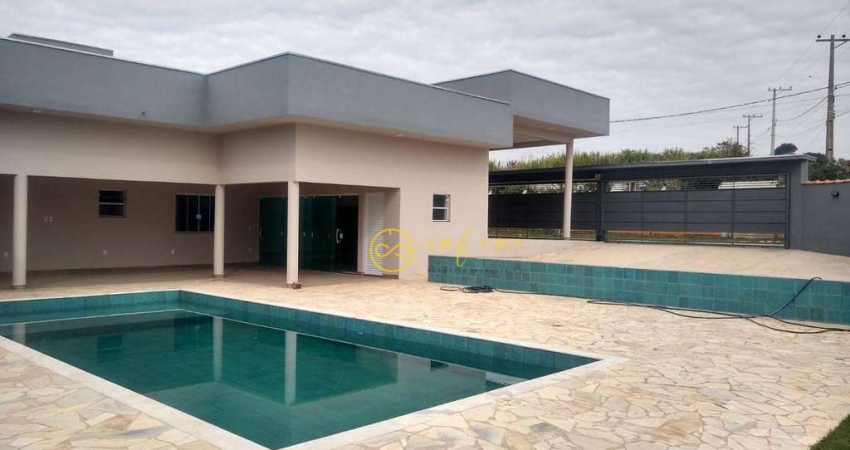 Casa com 3 quartos, sendo 1 suíte  à venda, 268 m² por R$ 1.250.000 - Jundiaquara - Araçoiaba da Serra/SP