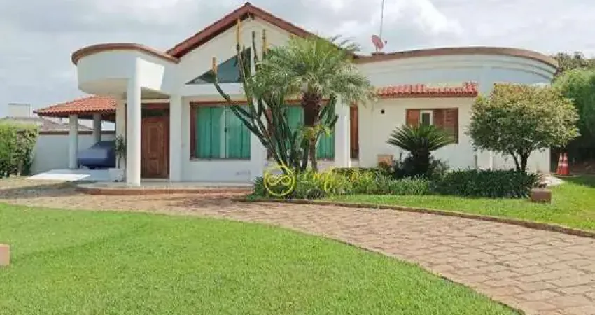 Casa de Condomínio com 5 quartos sendo 2 suítes à venda, 520 m² por R$ 2.800.000 - Condomínio City Castelo - Itu/SP