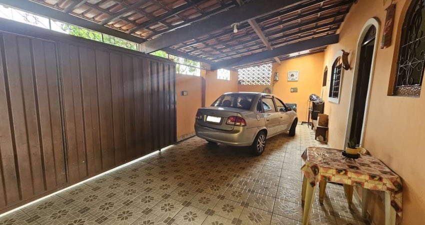 Casa com 3 quartos à venda na Rua Marcos Adolfo Silva, 104, Morada do Rio, Santa Luzia
