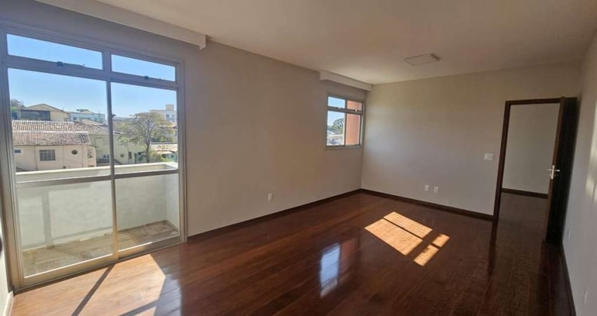 Apartamento com 4 quartos para alugar em Belo Horizonte