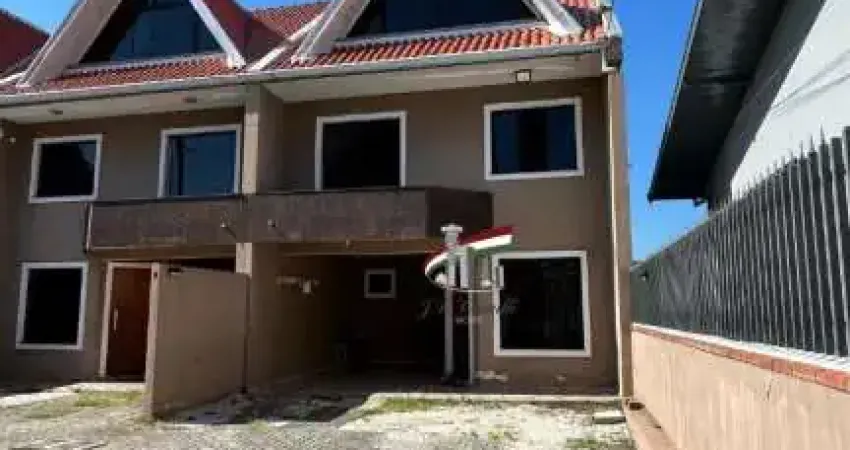 Sobrado para venda no Novo Mundo com 4 quartos e 190m² Curitiba - SO397
