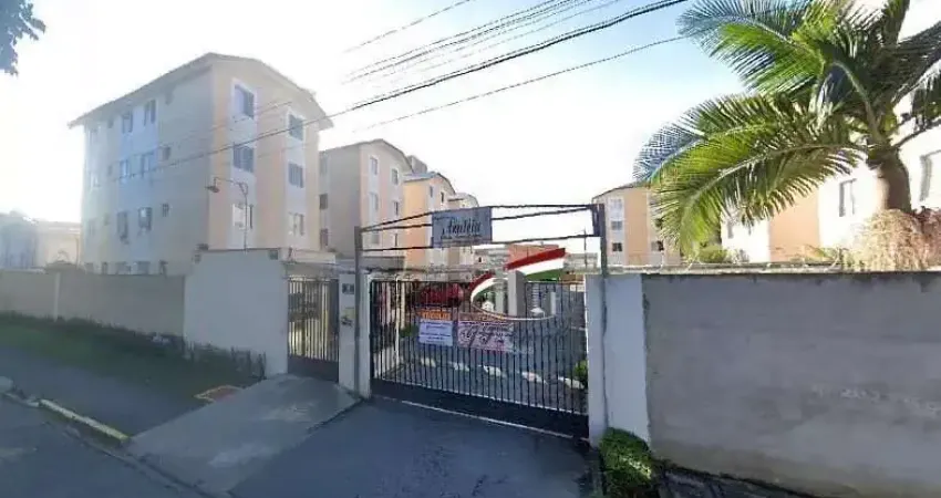 Apartamento para venda com 2 quartos e garagem coberta no Tatuquara, Curitiba - AP402