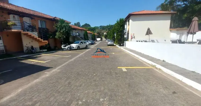 Casa em Condomínio à Venda em Cotia-SP, Jardim Torino: 2 Quartos, 1 Suíte, 2 Salas, 2 Banheiros, 1 Vaga, 50m². Venha Conferir!