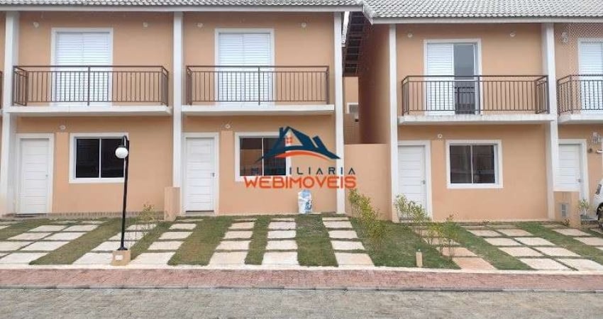 Excelente casa em condomínio fechado com bastante área verde, ótimo para lazer com a família, fica próximo ao centro comercial do Tijuco Preto.