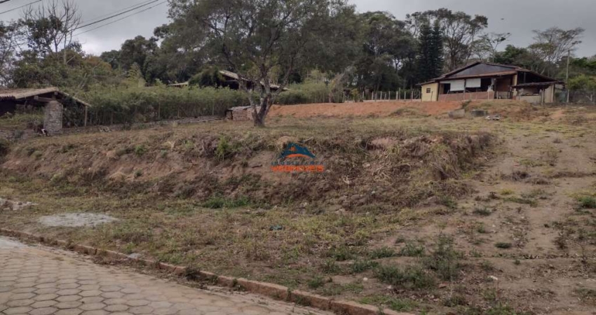 Terreno à venda na Avenida Los Alamos, 965, Los Álamos, Vargem Grande Paulista
