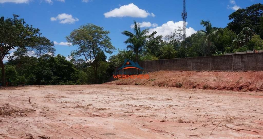 Oportunidade única: terreno à venda em Carapicuíba-SP, no bairro Chácara Vale do Rio Cotia com 2.635,00 m² de área.