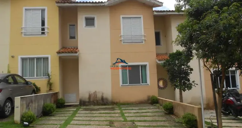 Aluguel de Casa em Condomínio de Alto Padrão em Cotia-SP, Chácara Ondas Verdes: 3 Quartos, 1 Suíte, 2 Salas, 3 Banheiros, 2 Vagas, 97m².