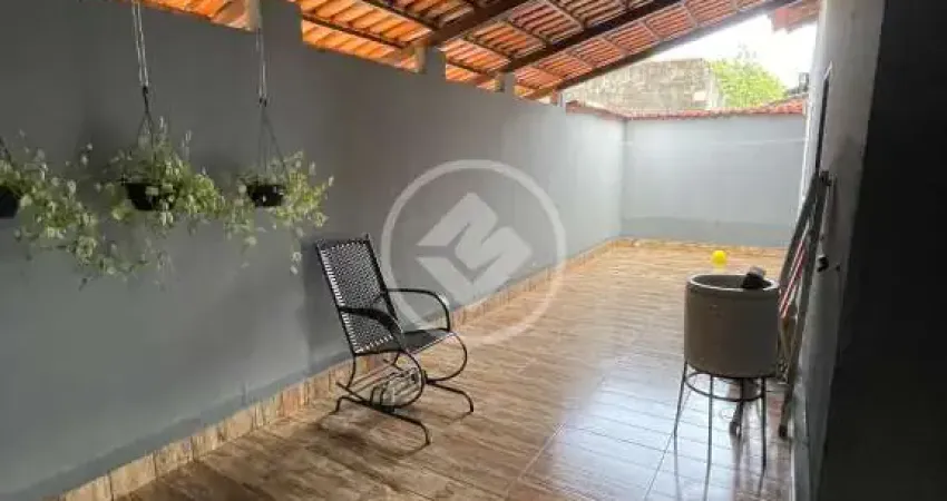 CASA 3 QUARTOS - BAIRRO ILDA codigo: 119094