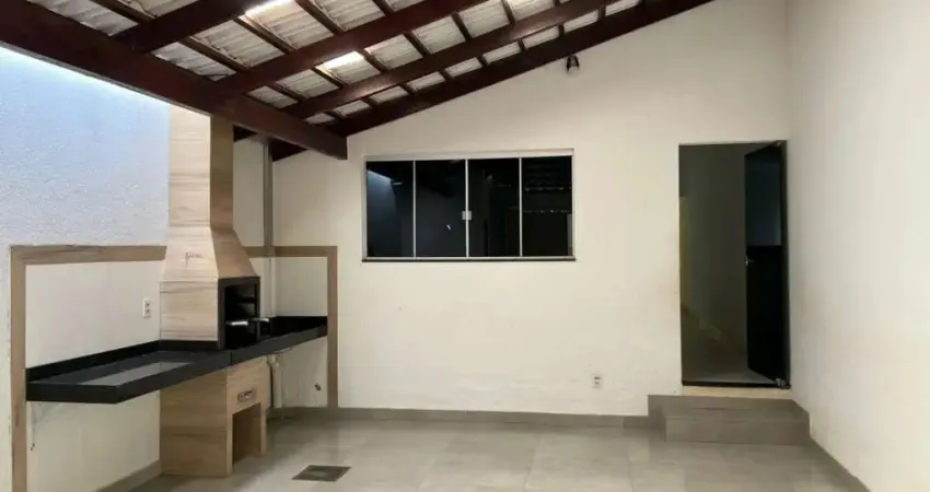 Casa com 3 quartos para alugar na Rua RC 3, Residencial Canadá, Goiânia