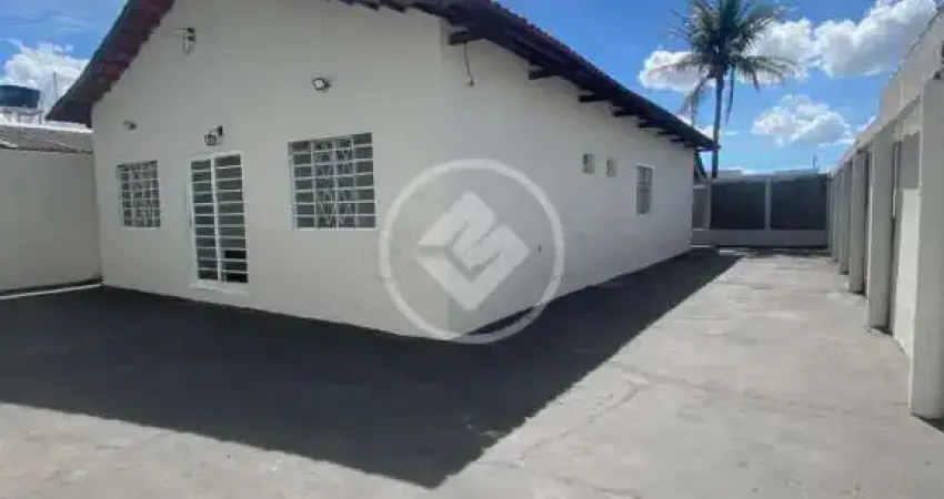 Casa com 3 quartos à venda na Rua Aranjuez, Setor Três Marias, Goiânia