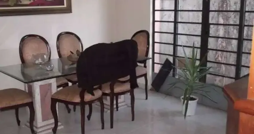 Casa com 3 quartos para alugar na Rua Cocais, 25, Jabaquara, São Paulo