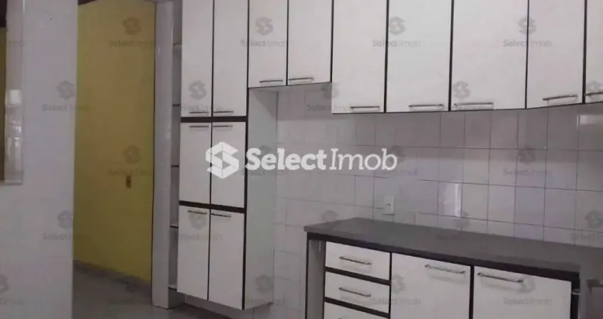 Casa com 3 quartos à venda na Rua José Delpoio, --, Vila Assis Brasil, Mauá