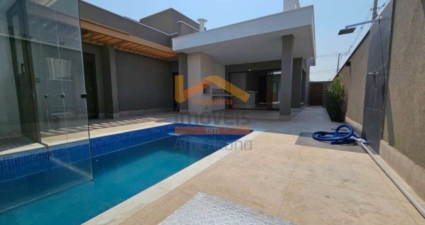 Casa de alto padrão no Condomínio Jardim Solar das Esmeraldas em Nova Odessa-SP: 3 quartos, 1 suíte, 2 salas, 4 banheiros, 2 vagas, 185m².