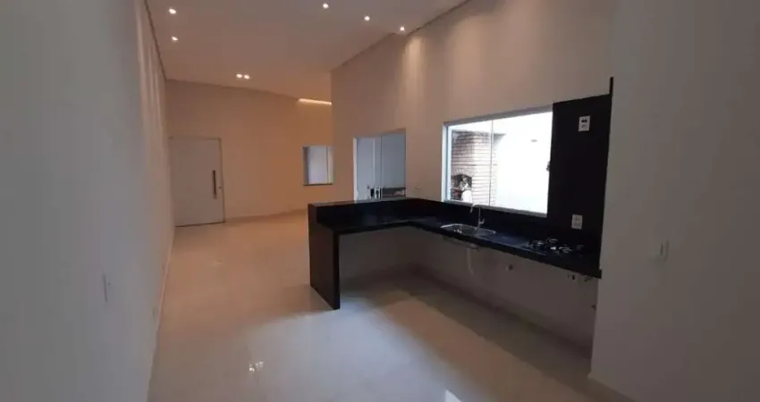 Imóvel à venda em Americana-SP: Casa com 3 quartos, 1 suíte, 2 salas, 1 banheiro, 2 vagas de garagem e 134,00m² no Parque Universitário.
