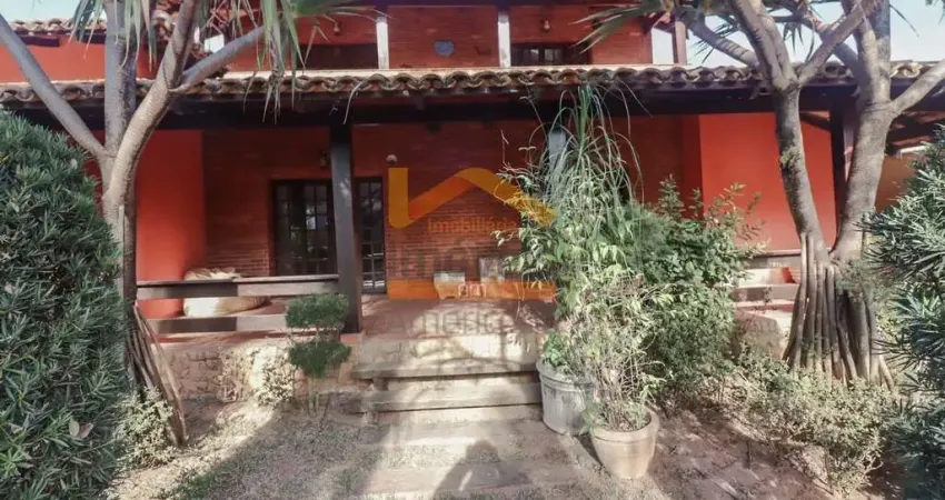 Casa comercial à venda em Americana-SP, no Jardim Paulista - 3 quartos, 1 suíte, 3 salas, 4 banheiros, 6 vagas e 308m²!
