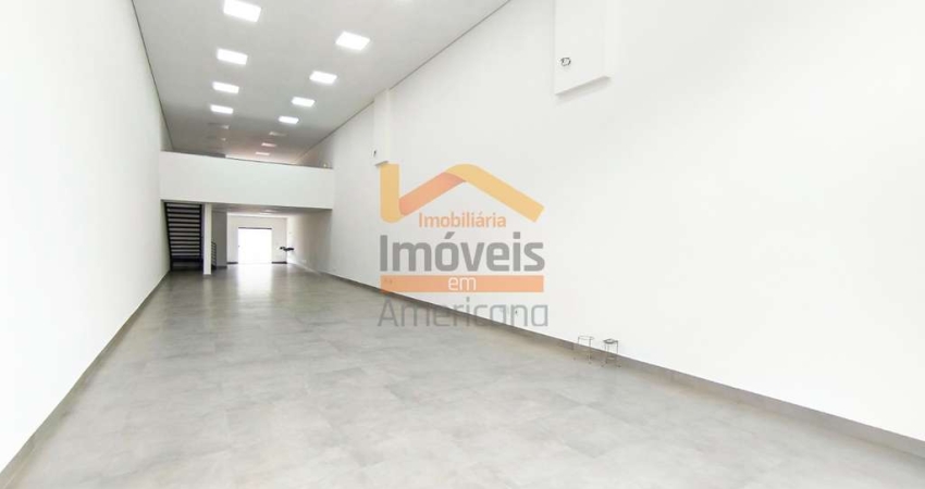Salão Comercial de Alto Padrão em São Manoel, Americana-SP: 3 Banheiros, 2 Vagas de Garagem, 226m² de Área