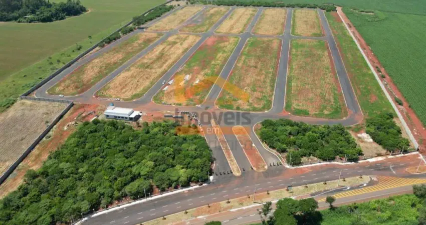 Terreno em condomínio à venda em Santa Barbara do Oeste-SP, Jardim Cedros, 180m². Oportunidade única!