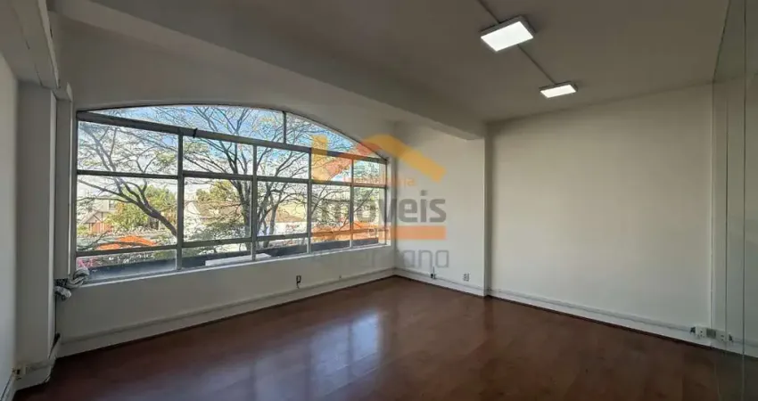 Sala comercial de alto padrão para locação em Americana-SP, Jardim Girassol: 4 salas, 1 banheiro, 1 vaga de garagem, 112,50 m².