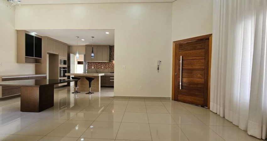 Casa para Locação: Imóvel Espaçoso e Confortável em Santa Bárbara Doeste-SP, Bairro Terras de Santa Bárbara, 3 Quartos, 1 Suíte, 3 Salas, 3 Banheiros, 4 Vagas, 250m².