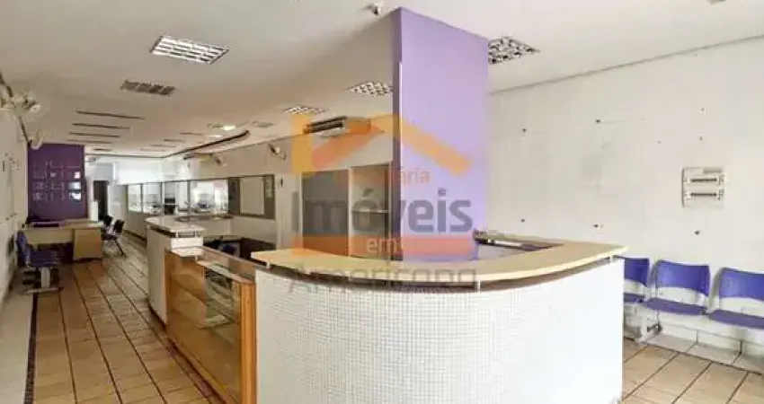 Salão Comercial para Locação no Centro de Americana-SP: 8 Salas, 6 Banheiros e 531,65m² de Área Disponíveis!